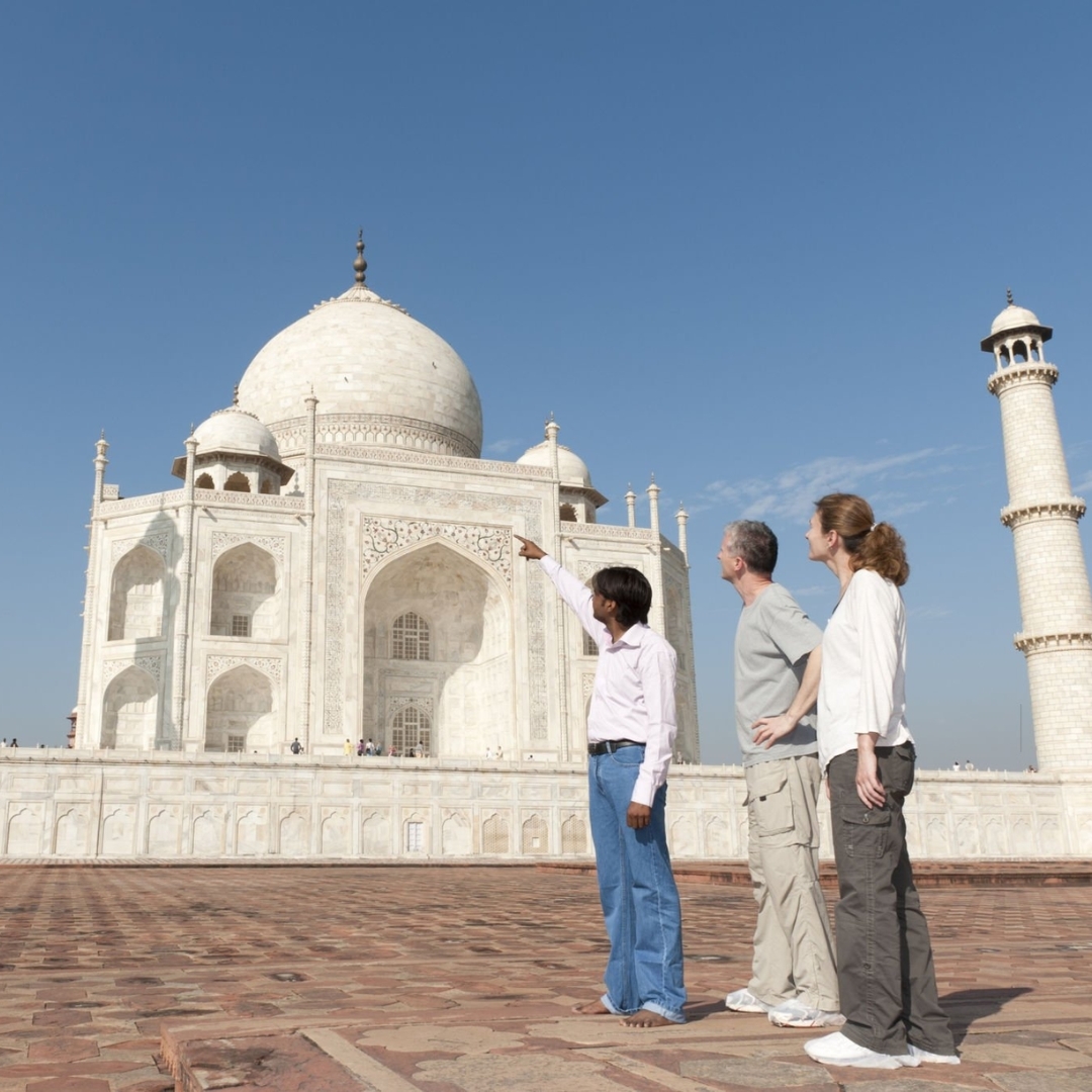 Hire Tour Guide Agra